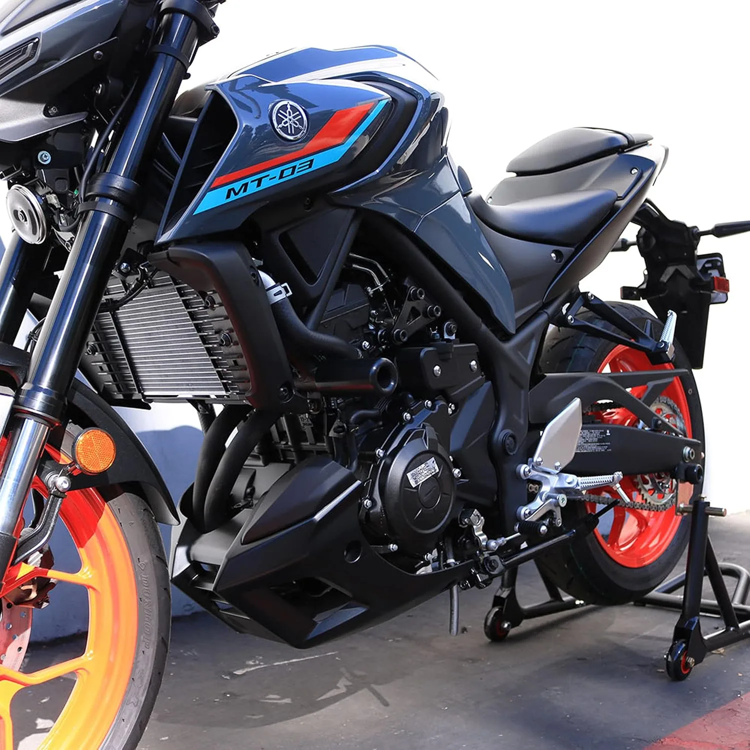 DMP Frame Sliders 750-6149-DMP for Yamaha MT-03 2016-2026 image 3